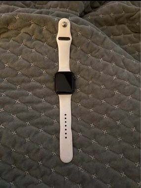 APPLE WATCH NIKE+ SERIES 4 (44mm)
